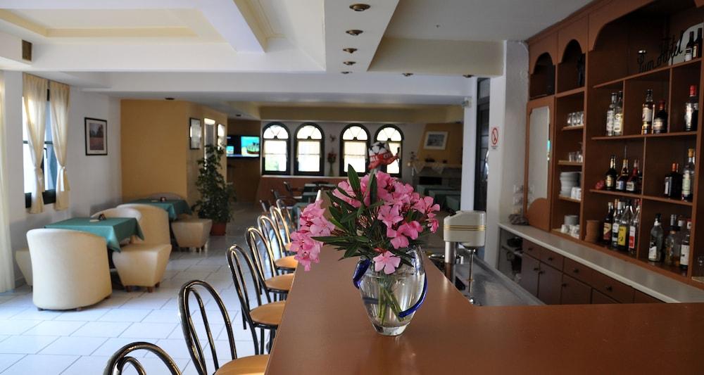 Sun Hotel Polychrono